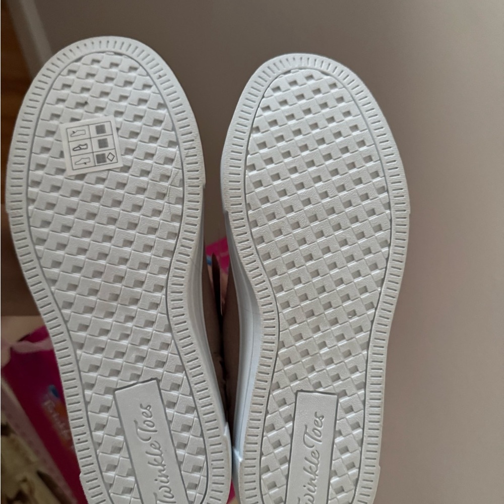Skechers Twinkle Toes Kids Shoes - Pink - Picture 6 of 8